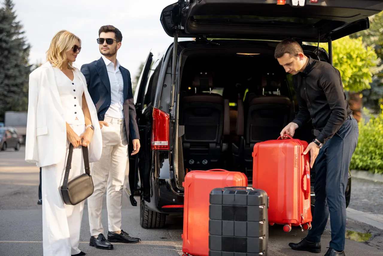 Airport & private transfers